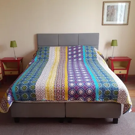32 Rue Du Huit Mai Hébergement de vacances Freneuse (Yvelines)